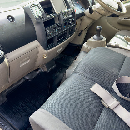 2014 Nissan Atlas - Box body