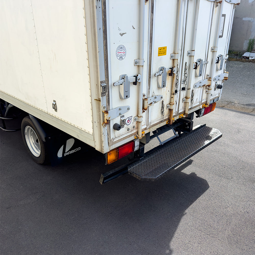 2014 Nissan Atlas - Box body